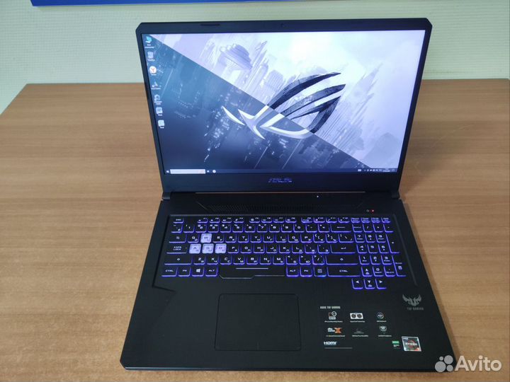 Игровой Asus 17 дюймов / GTX 1650 / IPS