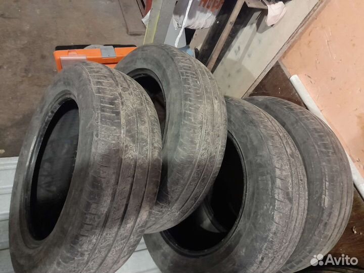 Kumho Ecowing ES01 KH27 205/60 R16 92H