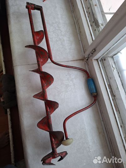 Ледобур советский