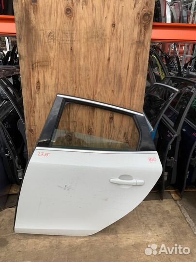 Задняя дверь Вольво V60 левая 2010-2013 Volvo V60