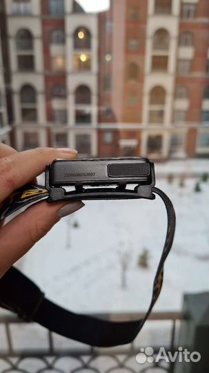 Налобный фонарь Nitecore NU25 - новый