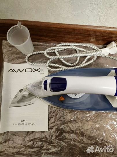 Утюг awox