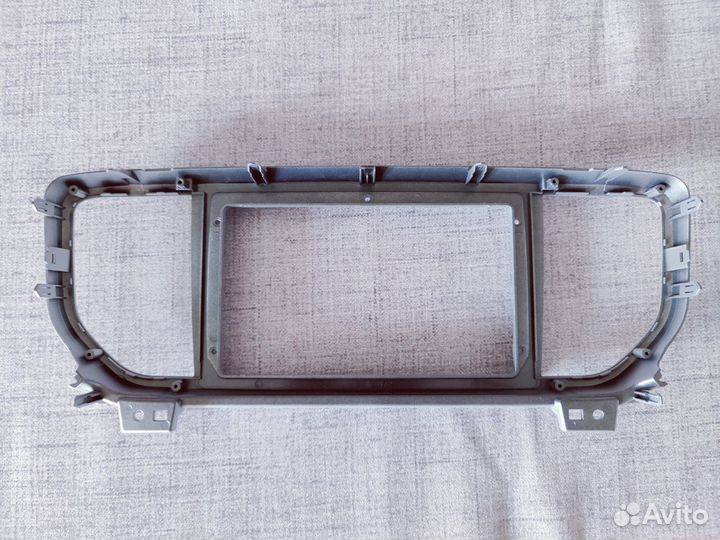 Рамка для магнитолы Kia Sportage 4