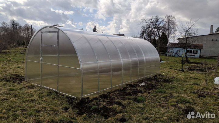 Теплица усиленная из поликарбоната