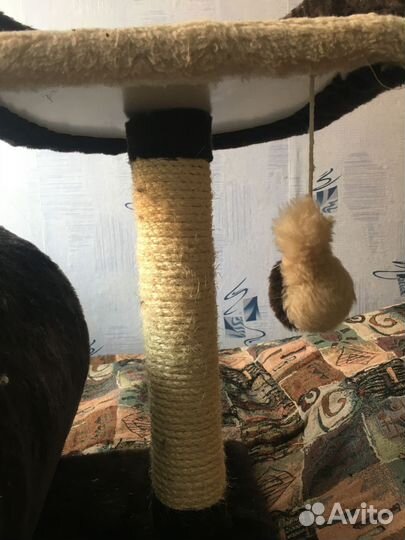 Домик для кошки с когтеточкой