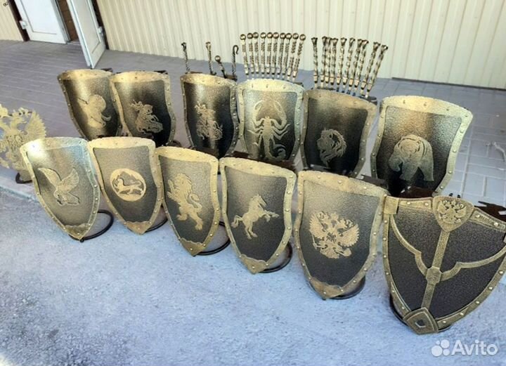 Щит подарочный/ подставка под шампуры