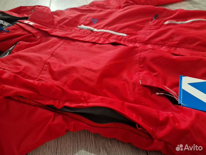 Горнолыжная куртка новая р. 48 UK мужская