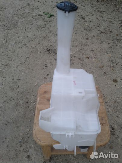 Бачок омывателя лобового стекла toyota denso