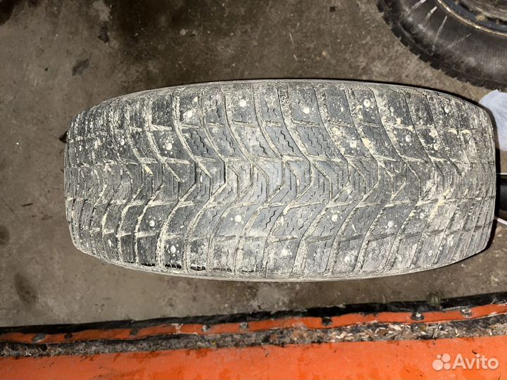 Michelin X-Ice North 205/65 R16