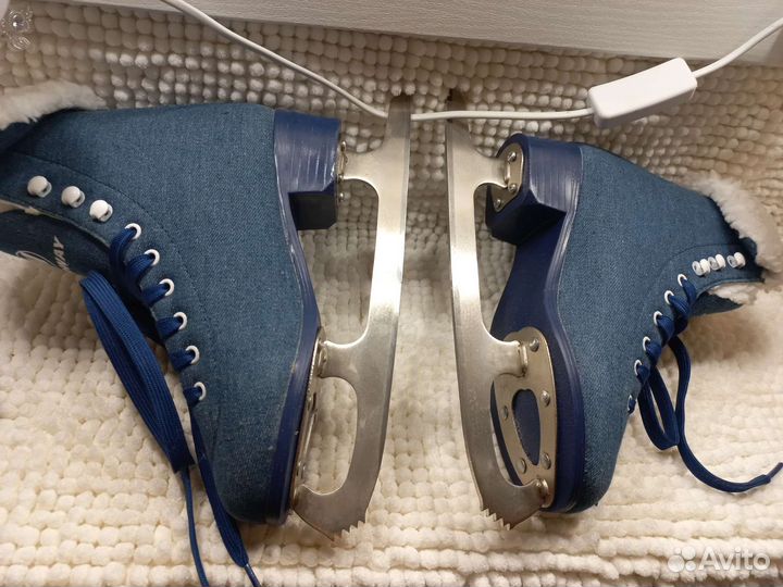 Коньки детские 35 размер