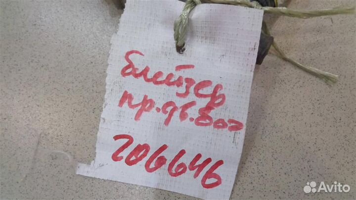 Проводка двери багажника Chevrolet Blazer S15 199