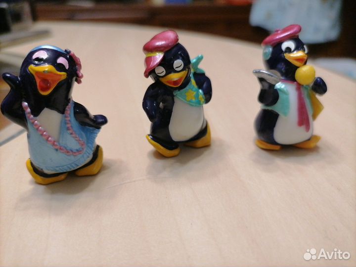 Серия киндер сюрприз.Пингвины в баре
