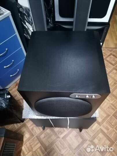 Активный сабвуфер yamaha YST - RSW 300