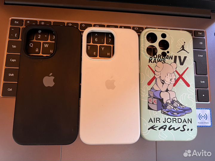 Чехол на iPhone 11