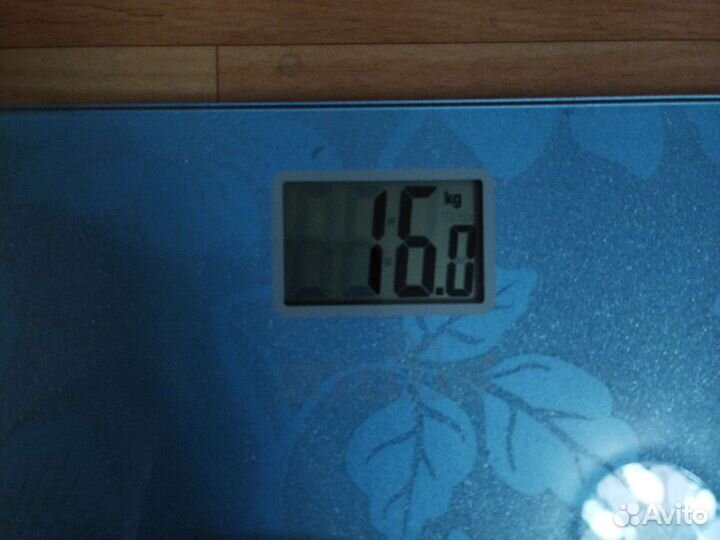 Весы Smile напольные электронные