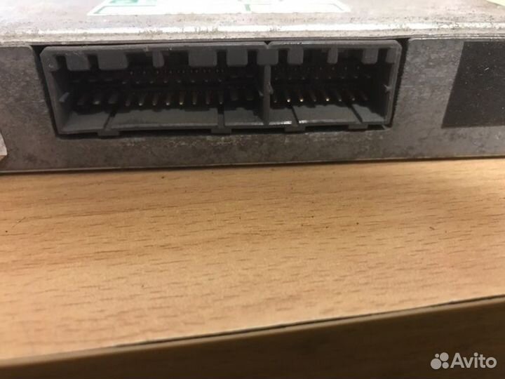 Блок управления двс Toyota Corolla