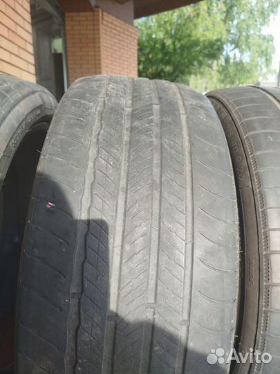 Michelin Primacy Tour A/S 245/45 R20 и 275/40 R20 103V