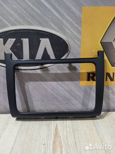 Рамка магнитолы Накладка панели центр Volkswagen p