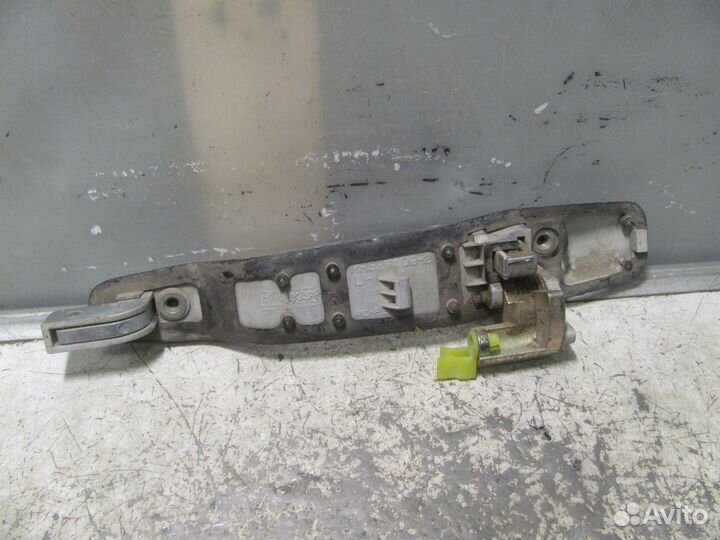 Ручка двери задняя левая Mitsubishi Lancer 9 2000-2010