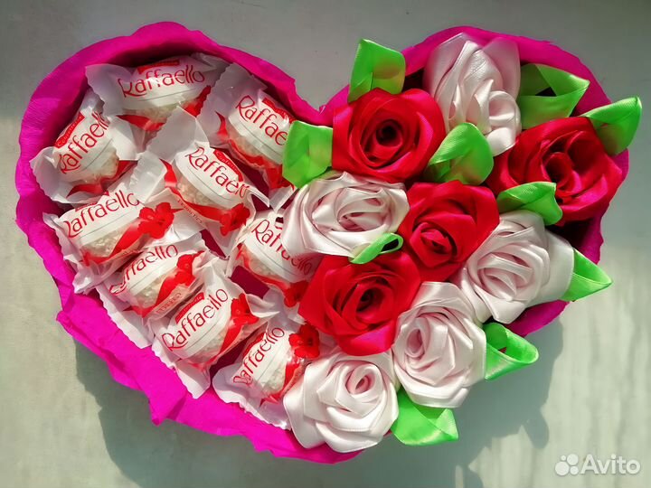 Подарок на последний звонок. Букет. Цветы. Конфеты