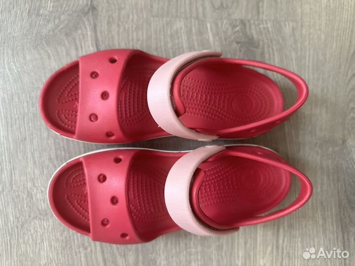 Сандалии crocs для девочки j2