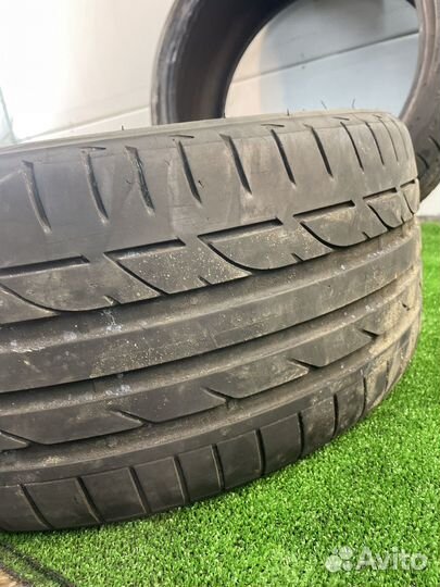 Bridgestone Potenza S001 225/35 R19 88Y