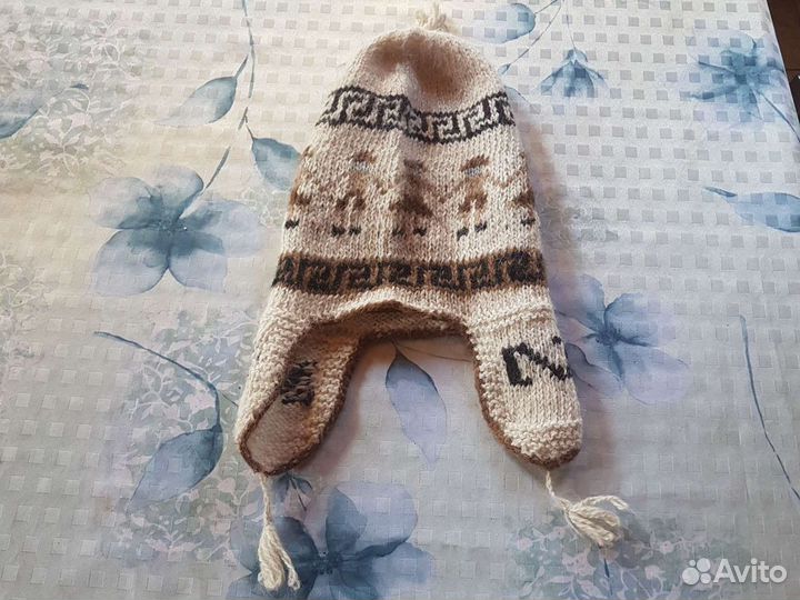 Шапка шерсть. Ручная работа