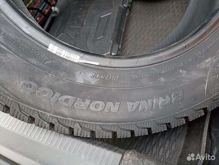 Viatti Brina Nordico V-522 185/65 R15 88T