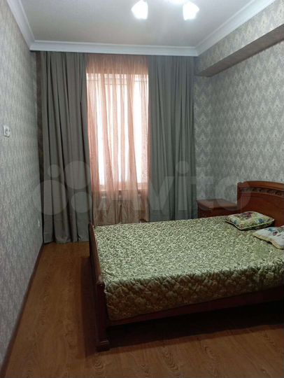 2-к. квартира, 72 м², 3/5 эт.