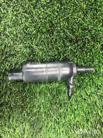 Насос омывателя фар Bmw 5 F10 N52B25 2011