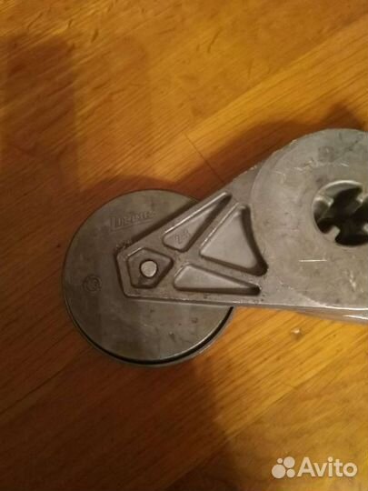 Натяжитель ремня Новый для Фольц Б 5