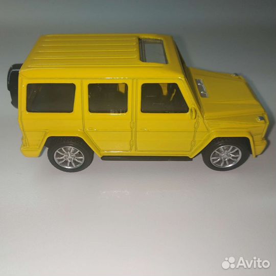 Модель - Mercedes-Benz G-Class 1:43
