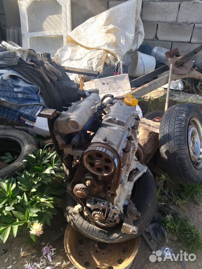 Двигатель в зборе