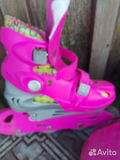 Роликовые коньки