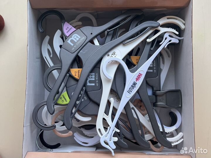 Вешалки для детской одежды