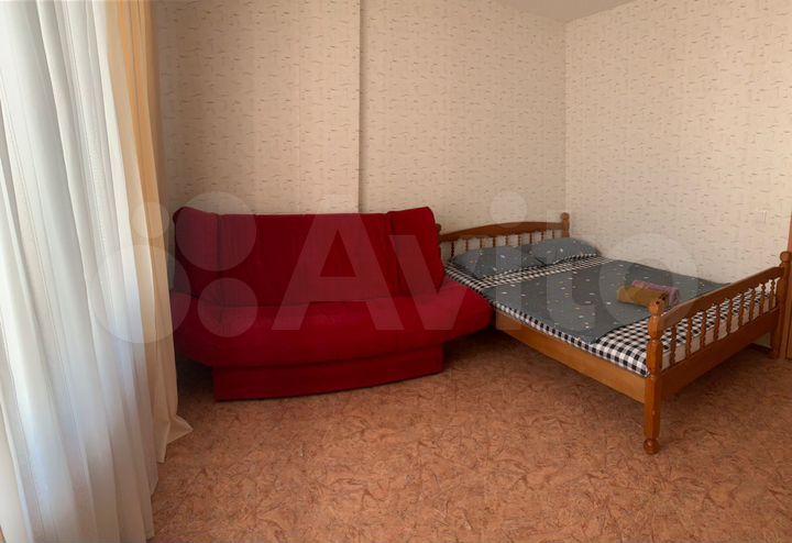 2-к. квартира, 44 м², 10/25 эт.