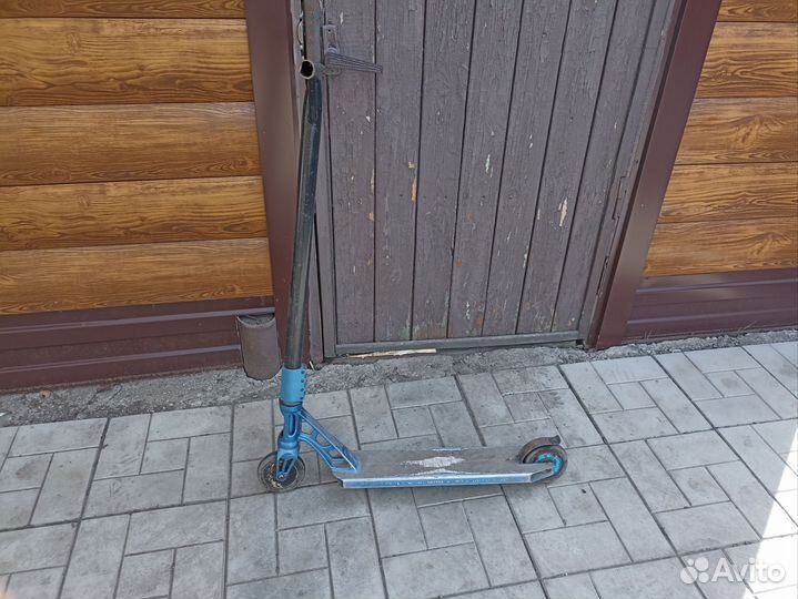 Трюковой самокат парк