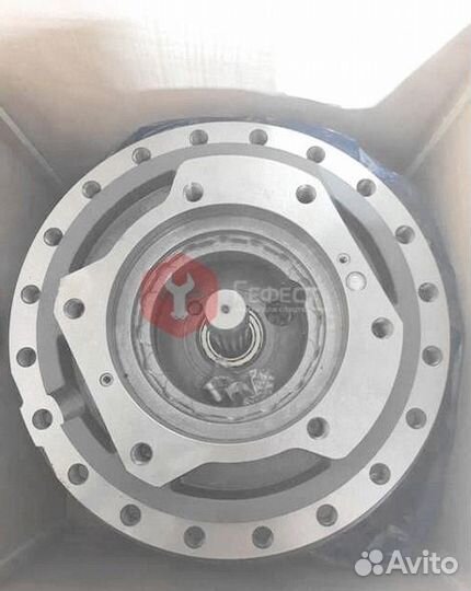 Бортовой редуктор Hyundai R370LC-7