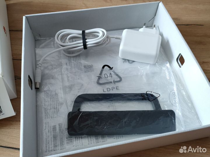 4G роутер huawei