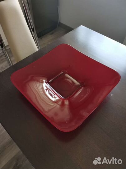 Блюдо квадратное из стекла