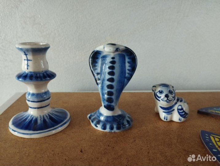 Фигурки, подсвечник гжель
