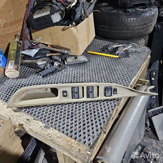 Блок управления стеклоподъемников для Mazda 6 GG