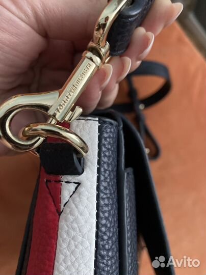 Шапка и сумочка Tommy Hilfiger