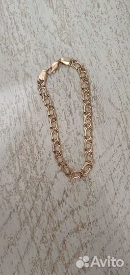 Золотой браслет