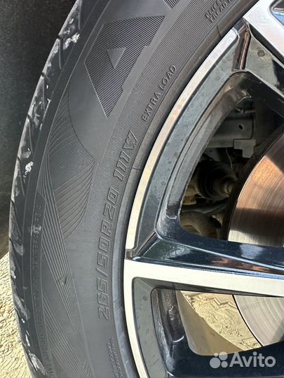 Yokohama Advan Sport V105 265/50 R20