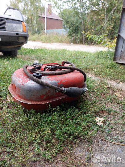 Лодочный мотор ветерок 12 с лодкой б/у