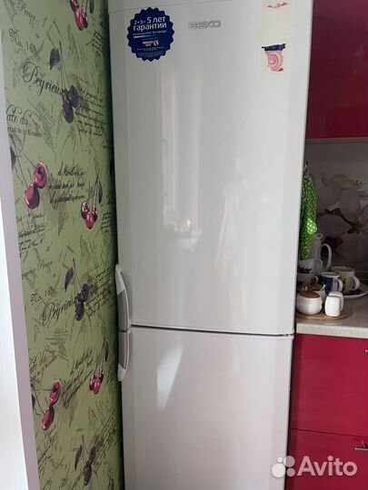 Холодильник beko