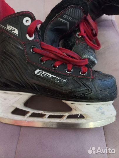 Хоккейные коньки bauer