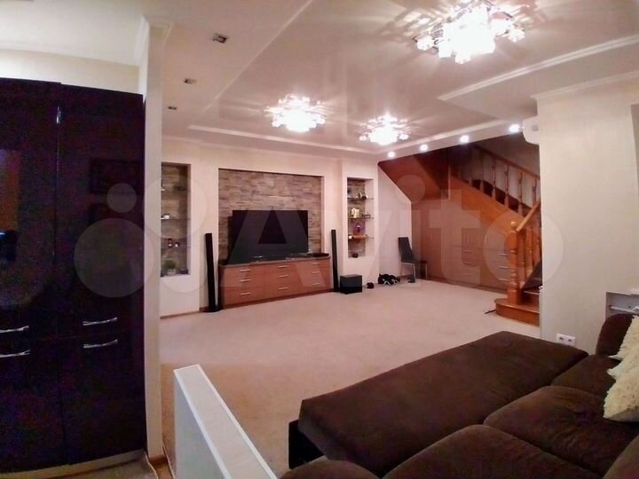 3-к. квартира, 91,3 м², 5/6 эт.