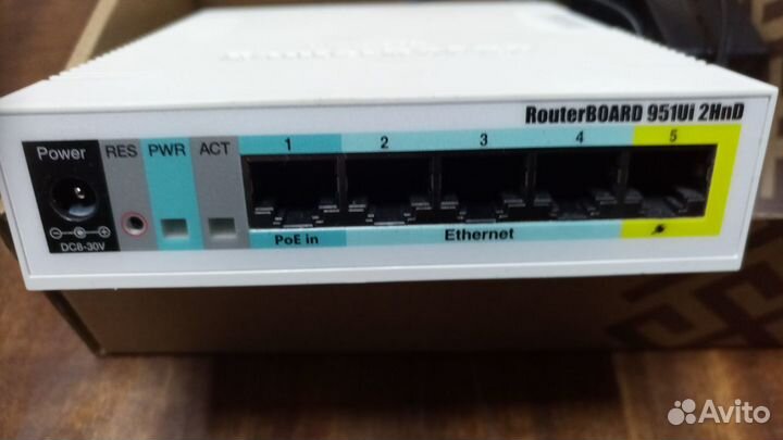 Mikrotik 951 Ui-2HnD